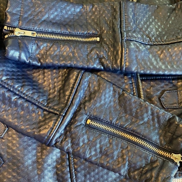 Piperlime Collection Woman’s Faux Leather Jacket Navy Color Size XS - Picture 9 of 13